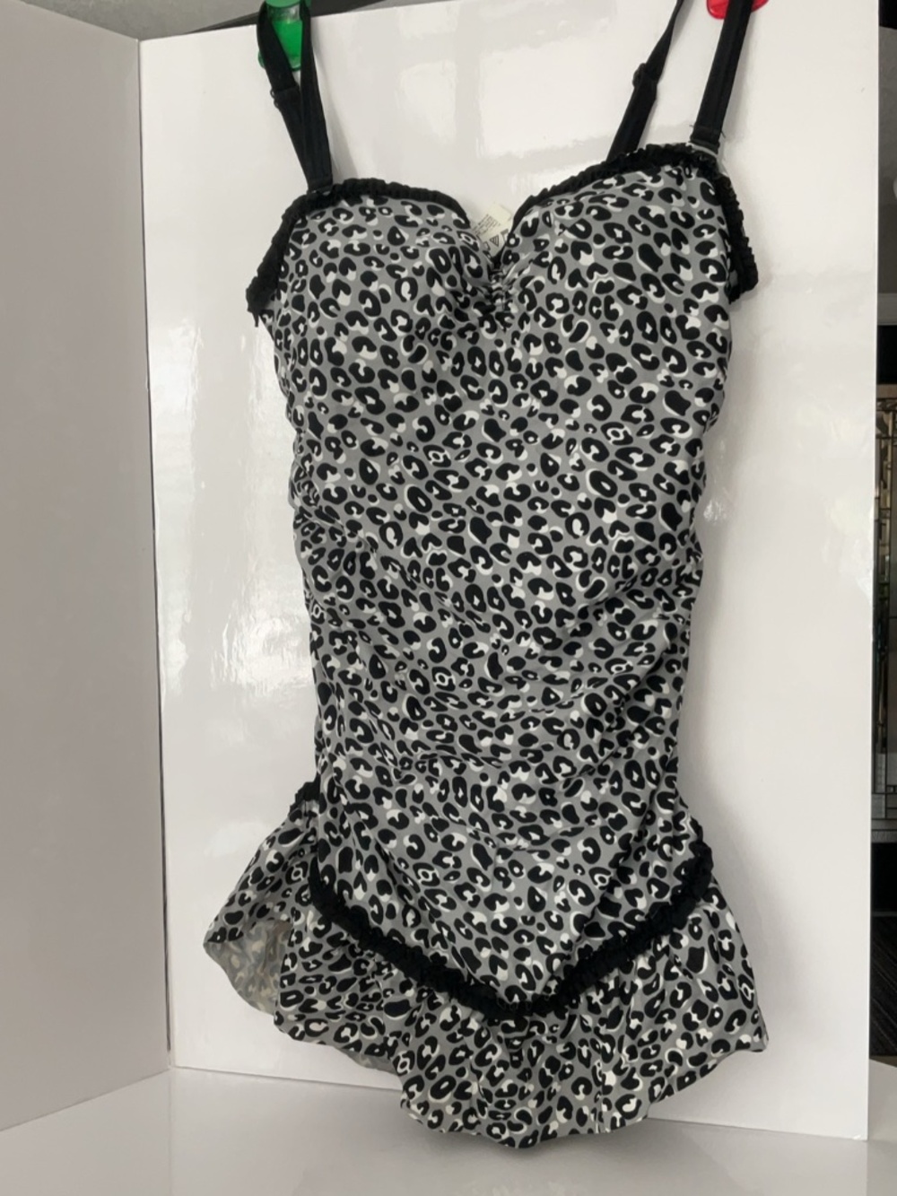 JESSICA ONE PIECE SWIMSUIT PINUP RUFFLE ANIMAL PRINT SZ 12